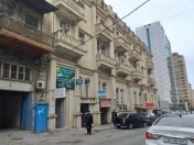 İcarəyə verilir 3 otaqlı 88 m2 ofis Nizami m.