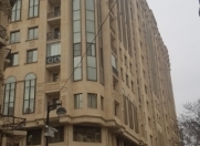 Satılır 4 otaqlı 187.3 m2 yeni tikili İçəri Şəhər m.