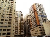 İcarəyə verilir 3 otaqlı 110 m2 yeni tikili Şah İsmayıl Xətai m.