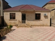 Satılır 3 otaqlı 110 m2 həyət evi Rəsulzadə