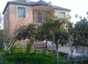 Satılır 5 otaqlı 190 m2 bağ evi Novxanı