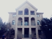 İcarəyə verilir 5 otaqlı 200 m2 bağ evi Novxanı
