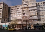 Satılır 2 otaqlı 74 m2 köhnə tikili Gənclik m.