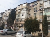 Satılır 3 otaqlı 75 m2 köhnə tikili Qara Qarayev m.