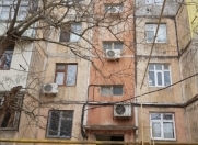 Satılır 1 otaqlı 32 m2 köhnə tikili Binə