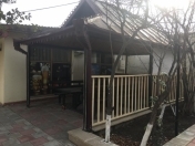 İcarəyə verilir 8 otaqlı 240 m2 obyekt Nəriman Nərimanov m.