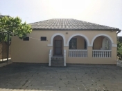 Satılır 3 otaqlı 112 m2 bağ evi Novxanı