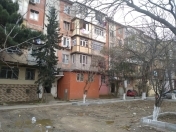 Satılır 2 otaqlı 50 m2 köhnə tikili 4 mkr