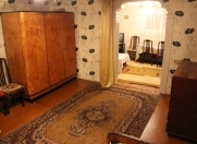 İcarəyə verilir 2 otaqlı 40 m2 həyət evi Rəsulzadə