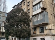 Satılır 2 otaqlı 45 m2 köhnə tikili Dövlət Statistika Komitəsi