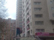 İcarəyə verilir 3 otaqlı 135 m2 yeni tikili Tibb Universiteti