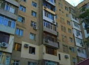 Satılır 3 otaqlı 120 m2 köhnə tikili Neftçilər m.
