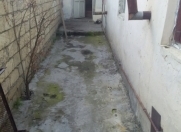 Satılır 3 otaqlı 95 m2 həyət evi Yasamal bazarı