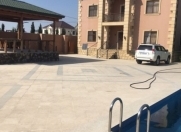 İcarəyə verilir 5 otaqlı 450 m2 bağ evi Şüvəlan