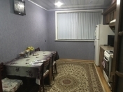 Satılır 3 otaqlı 80 m2 köhnə tikili Həzi Aslanov
