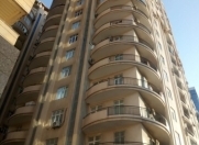 İcarəyə verilir 3 otaqlı 110 m2 yeni tikili Şah İsmayıl Xətai m.