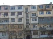 Satılır 3 otaqlı 80 m2 köhnə tikili Həzi Aslanov
