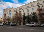 Satılır 3 otaqlı 70 m2 köhnə tikili Montin adına park