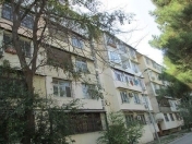 Satılır 2 otaqlı 60 m2 köhnə tikili 8 mkr