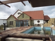 Satılır 6 otaqlı 350 m2 bağ evi Şüvəlan