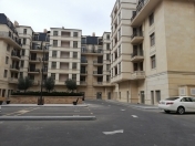 Satılır 3 otaqlı 150 m2 yeni tikili Ağ şəhər