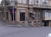 Satılır 4 otaqlı 86 m2 köhnə tikili İçəri Şəhər m.