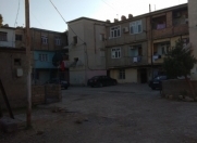 Satılır 2 otaqlı 60 m2 köhnə tikili Sahil