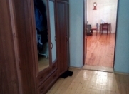 Satılır 6 otaqlı 300 m2 həyət evi Keşlə bazarı