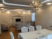 Satılır 6 otaqlı 250 m2 bağ evi Novxanı