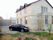 Satılır 5 otaqlı 200 m2 həyət evi Müşfiqabad
