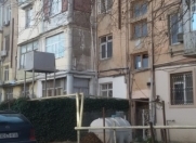 Satılır 2 otaqlı 40 m2 köhnə tikili Badamdar