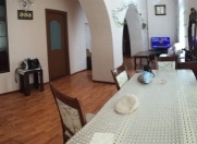 Satılır 4 otaqlı 100 m2 köhnə tikili 28 may