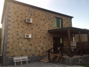 Satılır 5 otaqlı 300 m2 bağ evi Şüvəlan