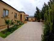 Satılır 4 otaqlı 180 m2 bağ evi Şüvəlan