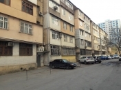 Satılır 3 otaqlı 64 m2 köhnə tikili Montin