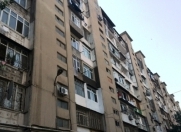 Satılır 2 otaqlı 70 m2 köhnə tikili Zərifə Əliyeva adına park