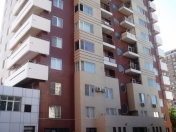 Satılır 4 otaqlı 200 m2 yeni tikili İzmir parkı