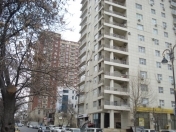 İcarəyə verilir 2 otaqlı 81 m2 yeni tikili Nəsimi bazarı