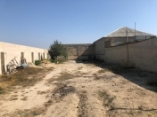 Satılır 3 otaqlı 800 m2 həyət evi Türkan