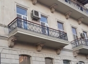 İcarəyə verilir 9 otaqlı 250 m2 ofis Şah İsmayıl Xətai m.