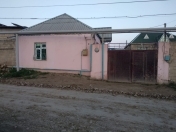 Satılır 3 otaqlı 40000 m2 həyət evi Hökməli