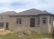 Satılır 3 otaqlı 132 m2 həyət evi Binə