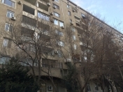 Satılır 2 otaqlı 100 m2 köhnə tikili Nərimanov heykəli