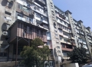 Satılır 5 otaqlı 102 m2 köhnə tikili Heydər Əliyev Mərkəzi