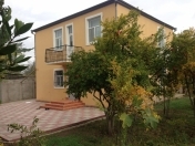 Satılır 5 otaqlı 200 m2 həyət evi Hövsan