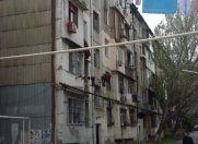 Satılır 3 otaqlı 58 m2 köhnə tikili 3 mkr