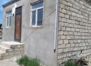 Satılır 3 otaqlı 70 m2 həyət evi Y.Ramana