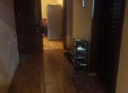 İcarəyə verilir 3 otaqlı 140 m2 ofis Şah İsmayıl Xətai m.