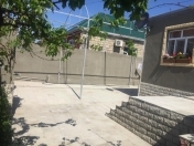 Satılır 3 otaqlı 300 m2 həyət evi Ramana