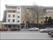 Satılır 2 otaqlı 55 m2 köhnə tikili Neftçi bazası